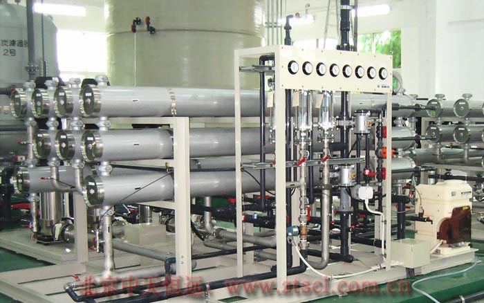 300MW�����ϵĸ߅����C�M���O�����Yˮ̎��